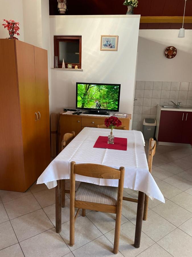 Leca- Small House Медулин Экстерьер фото