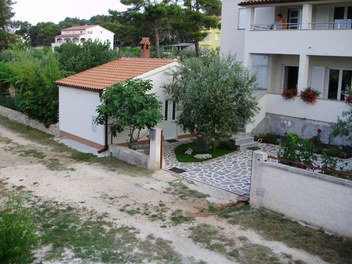 Leca- Small House Медулин Экстерьер фото